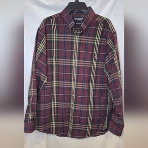 Roundtree & Yorke Mens Wrinkle Free Button Down Purple Plaid Size L